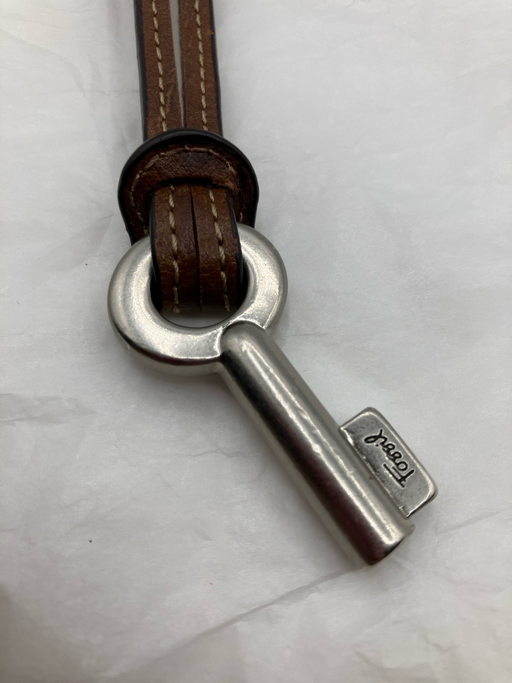 Y2k FOSSIL Brown Leather Key Fob Bag Charm